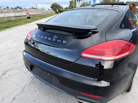 2014 Porsche Panamera