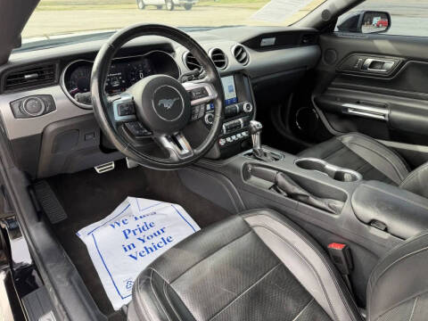 2022 Ford Mustang EcoBoost Premium