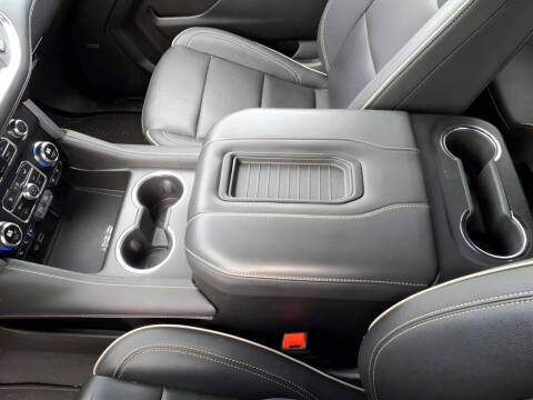 2024 GMC Yukon SLT
