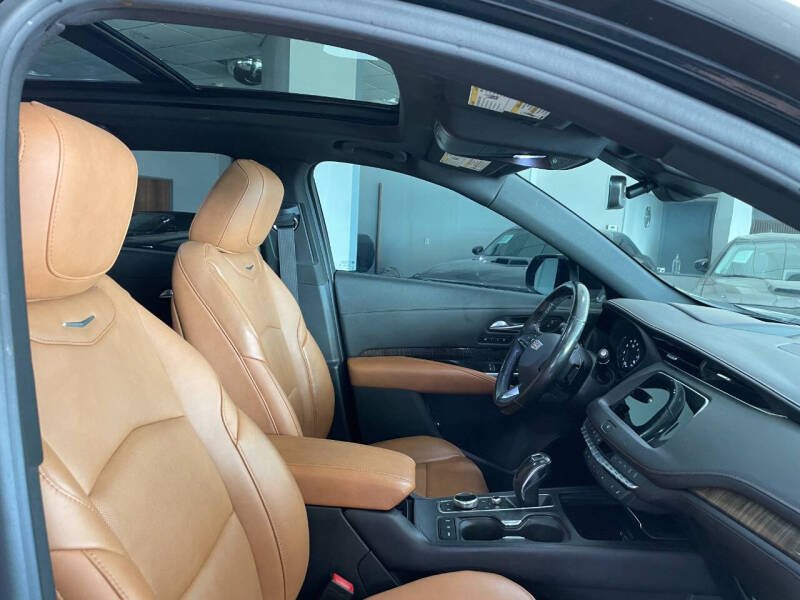 2019 Cadillac XT4 Sport