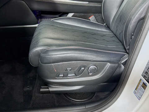 2024 Genesis GV80