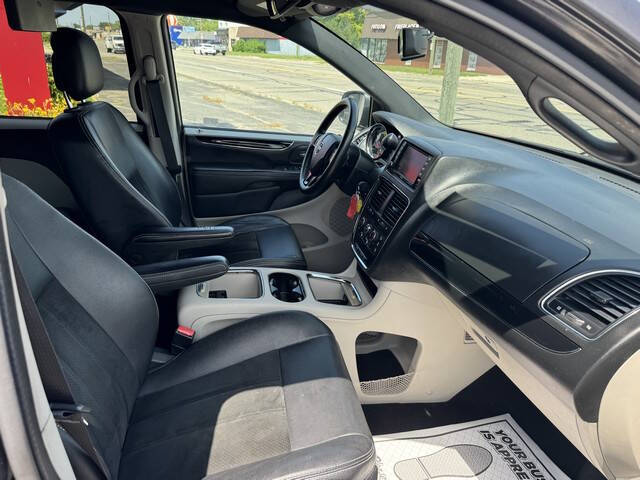 2017 Dodge Grand Caravan SE