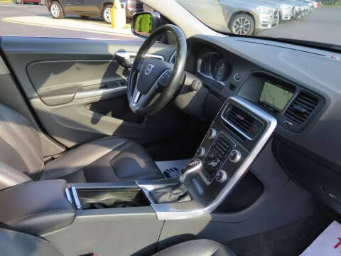 2016 Volvo S60 T5 Drive-E Premier