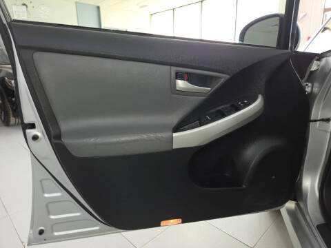 2013 Toyota Prius Four