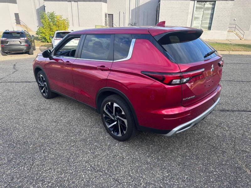 2022 Mitsubishi Outlander SE Launch Edition