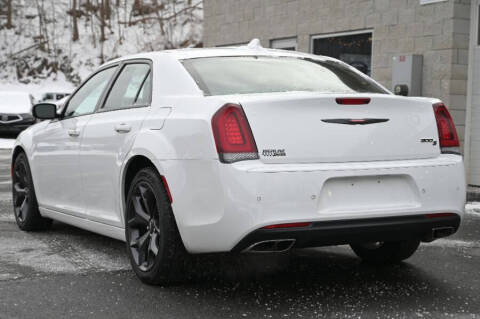 2023 Chrysler 300 S V6