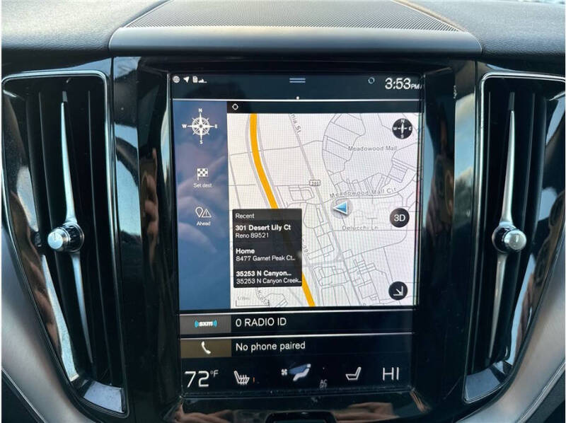 2018 Volvo XC60 T5 Momentum