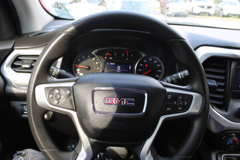 2023 GMC Acadia SLE