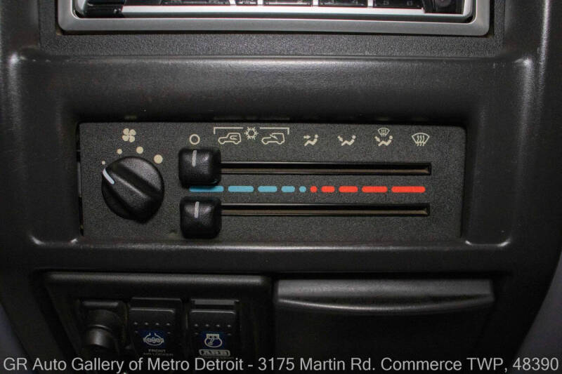 1998 Jeep Wrangler SE