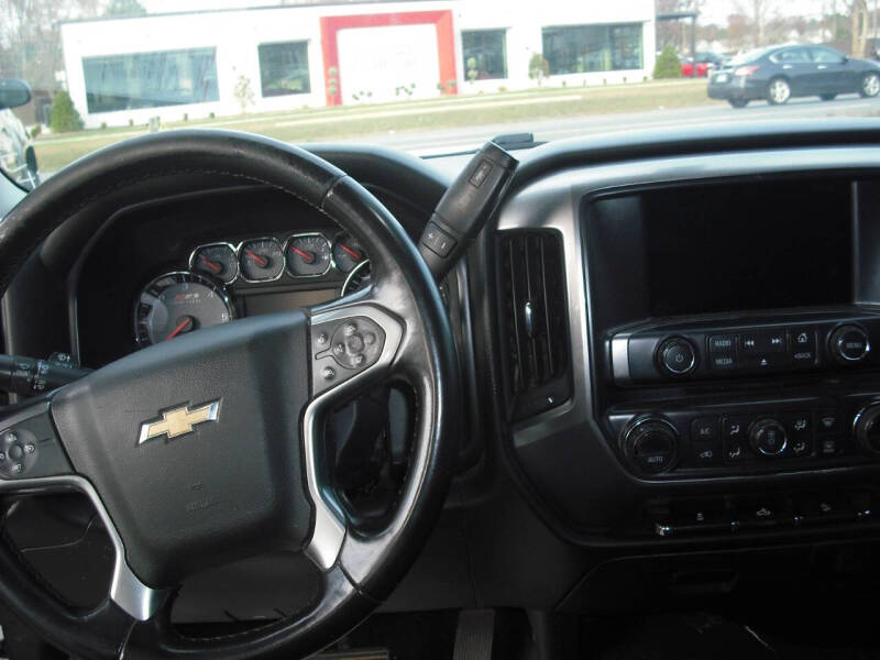 2014 Chevrolet Silverado 1500 LT photo 11