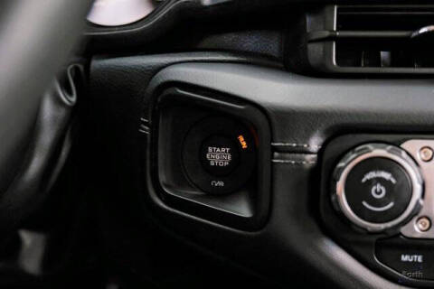 2024 Jeep Gladiator Sport