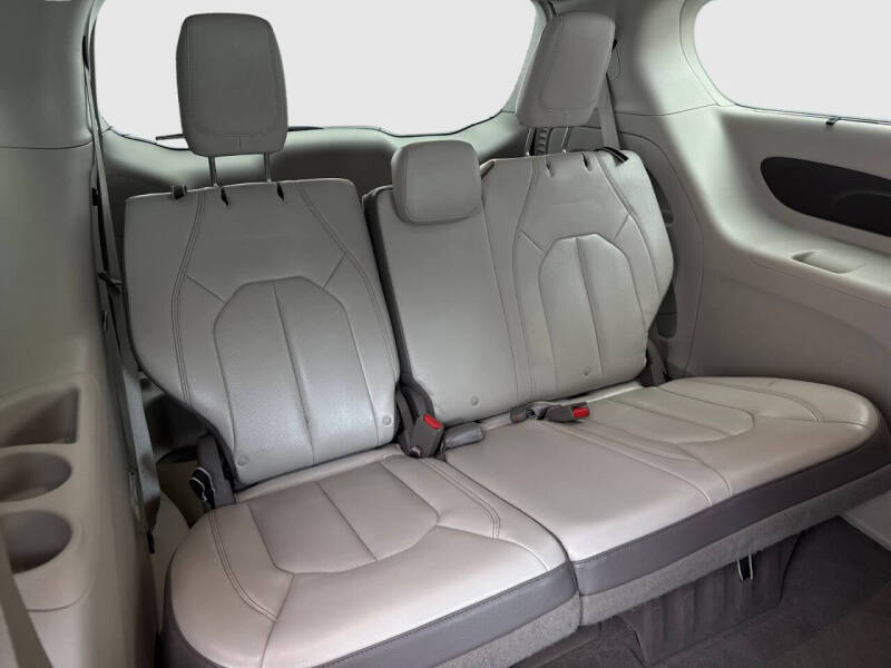 2018 Chrysler Pacifica Touring L