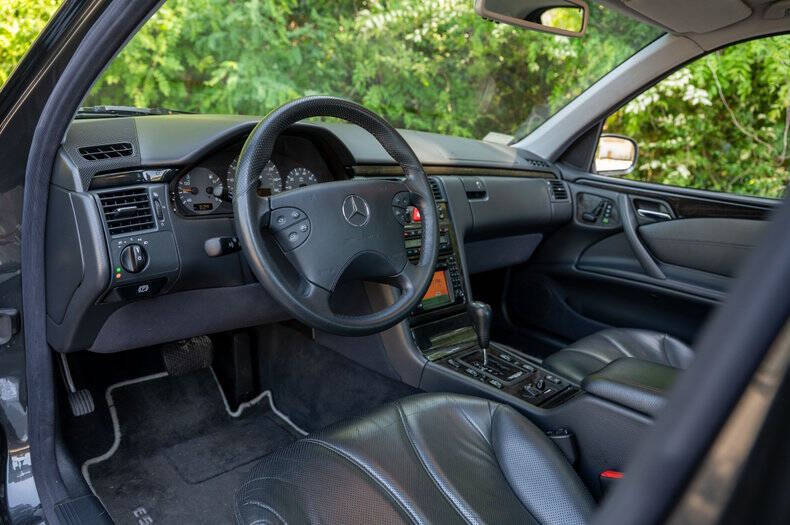2000 Mercedes-Benz E-Class E 55 AMG