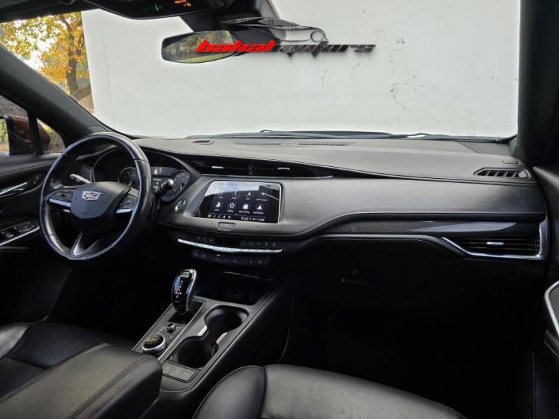 2021 Cadillac XT4 Sport