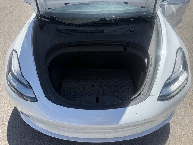 2019 Tesla Model 3 Standard Range Plus
