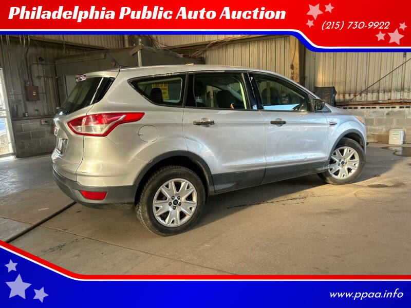 Ford Escape's photo