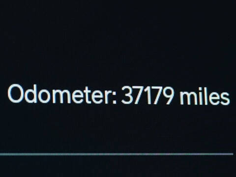 2022 Rivian R1T Adventure