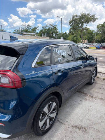 2017 Kia Niro FE