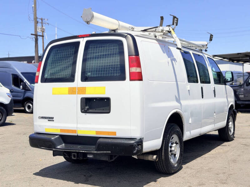 2013 Chevrolet Express 2500