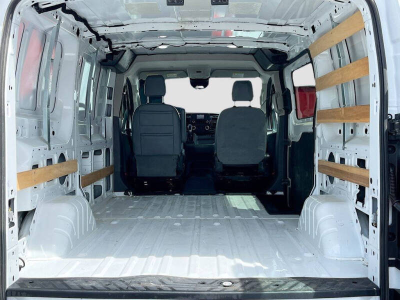 2025 Ford Transit