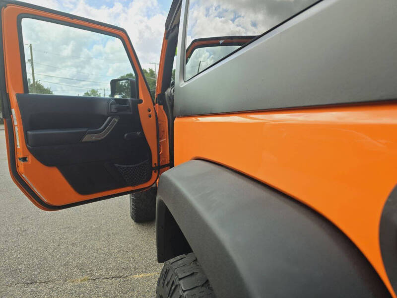 2012 Jeep Wrangler Sport photo 18