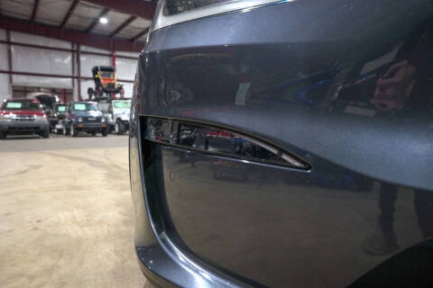 2022 Tesla Model X Plaid