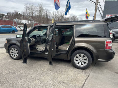2011 Ford Flex SE