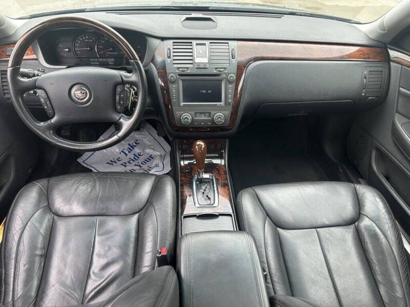 2011 Cadillac DTS Premium Collection