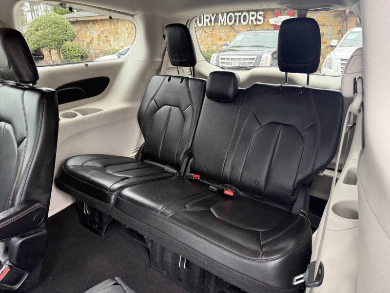 2018 Chrysler Pacifica Touring L