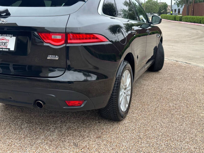 2017 Jaguar F-PACE 35t Prestige