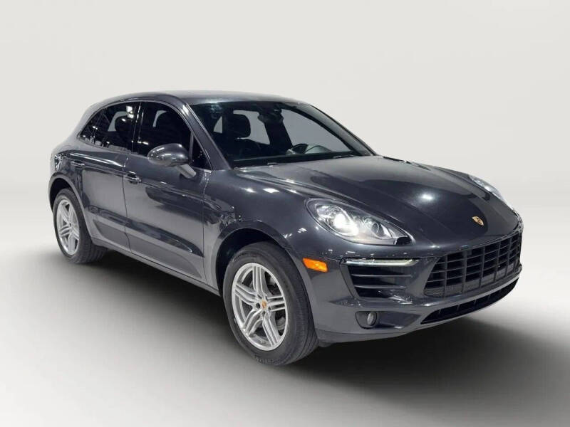 2017 Porsche Macan