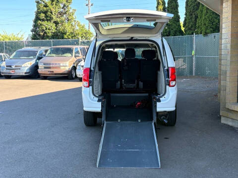 2017 Dodge Grand Caravan SE Plus