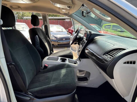 2012 Dodge Grand Caravan Crew