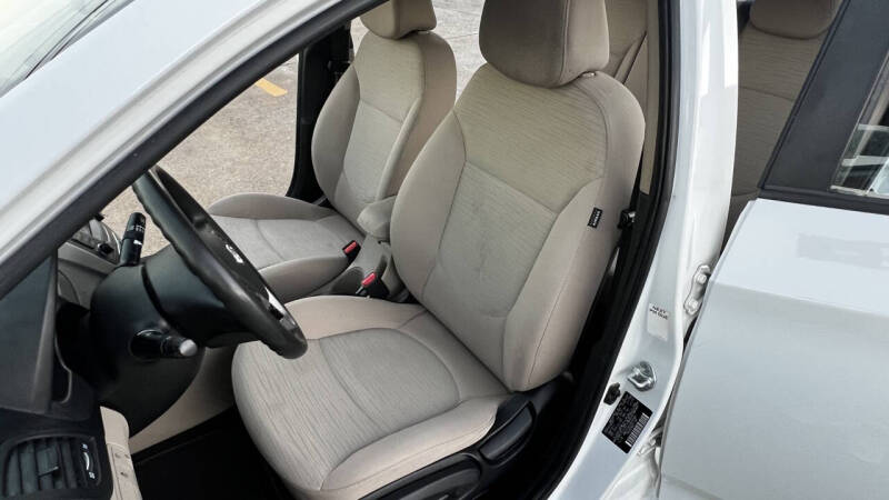 2017 Hyundai Accent Value Edition