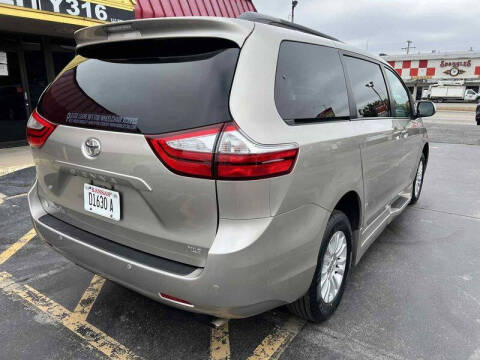 2016 Toyota Sienna