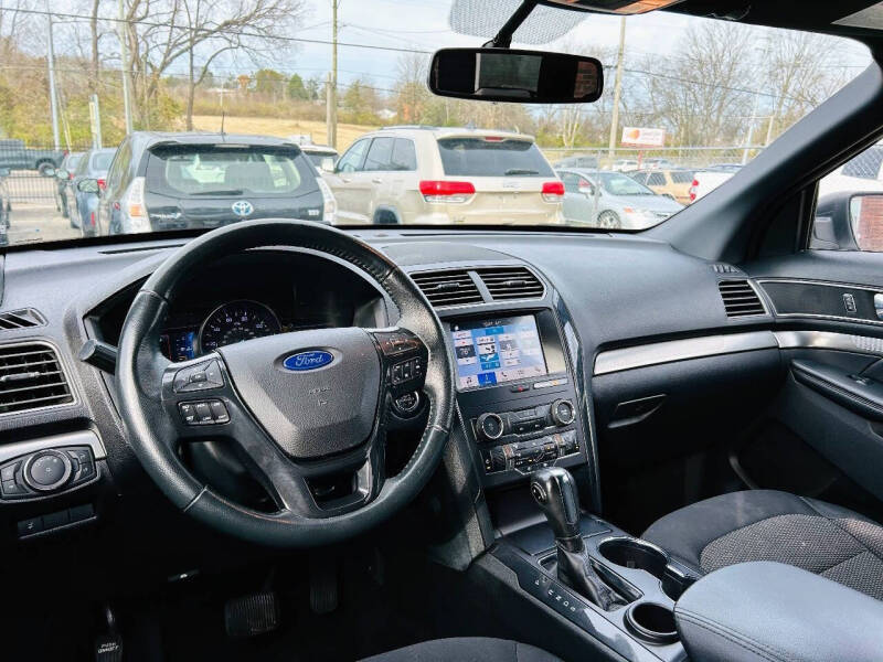 2019 Ford Explorer XLT