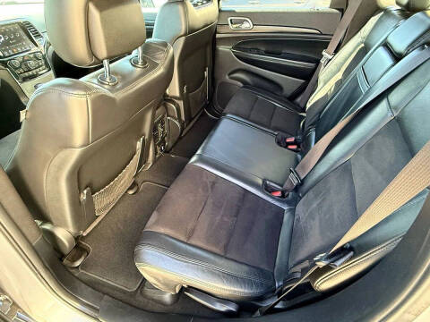 2020 Jeep Grand Cherokee Altitude