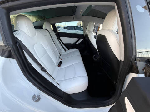2018 Tesla Model 3 Performance