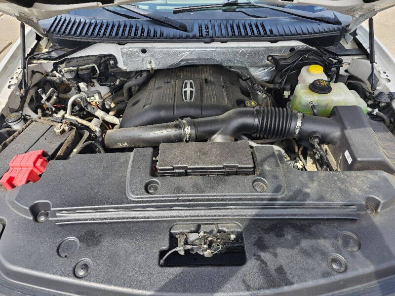 2017 Lincoln Navigator Select