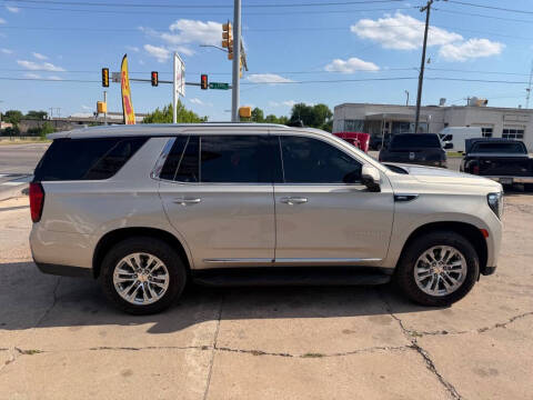 2021 GMC Yukon SLT