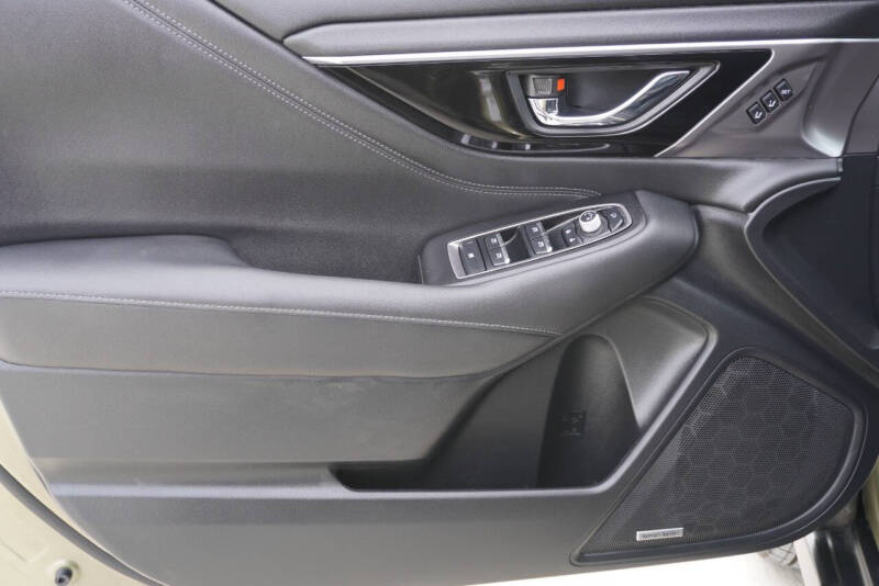 2024 Subaru Outback Touring