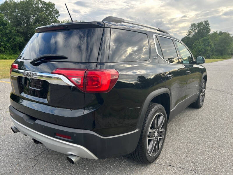 2017 GMC Acadia SLT-1