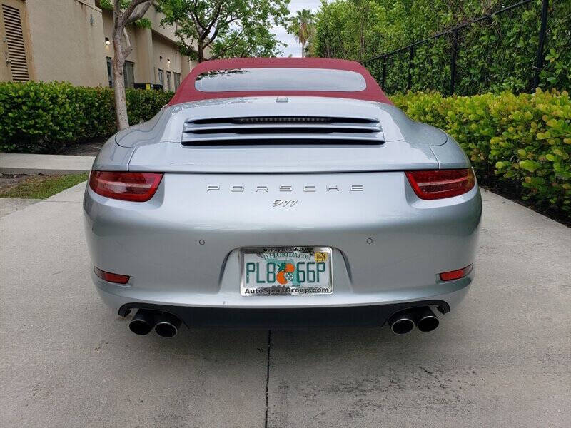 2014 Porsche 911 18