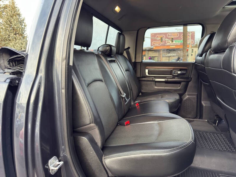 2013 RAM 3500 Laramie