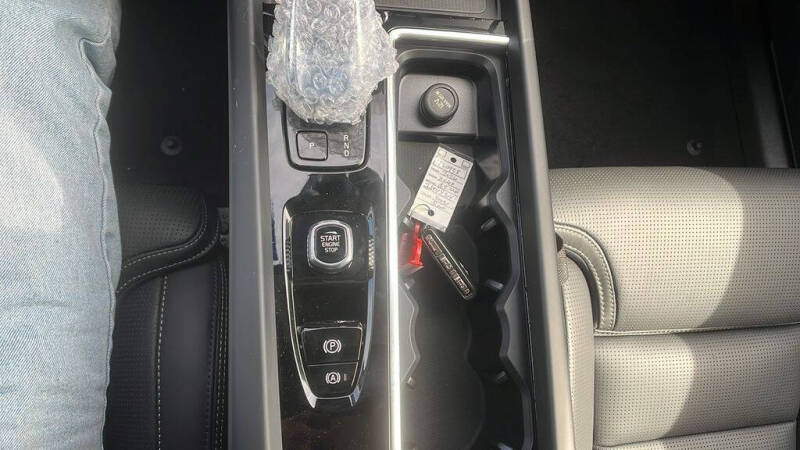 2026 Volvo XC60 B5 Ultra
