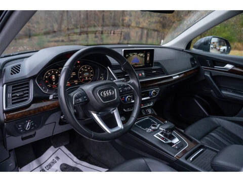 2020 Audi Q5 quattro Premium Plus 45 TFSI