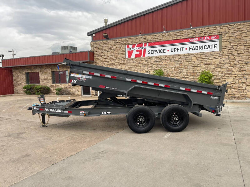 2025 PJ Trailers DL