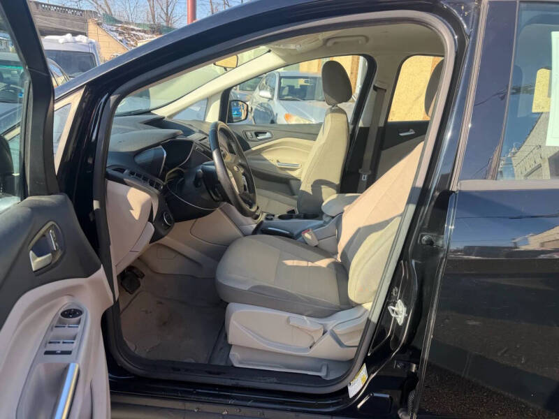 2016 Ford C-MAX Hybrid SE