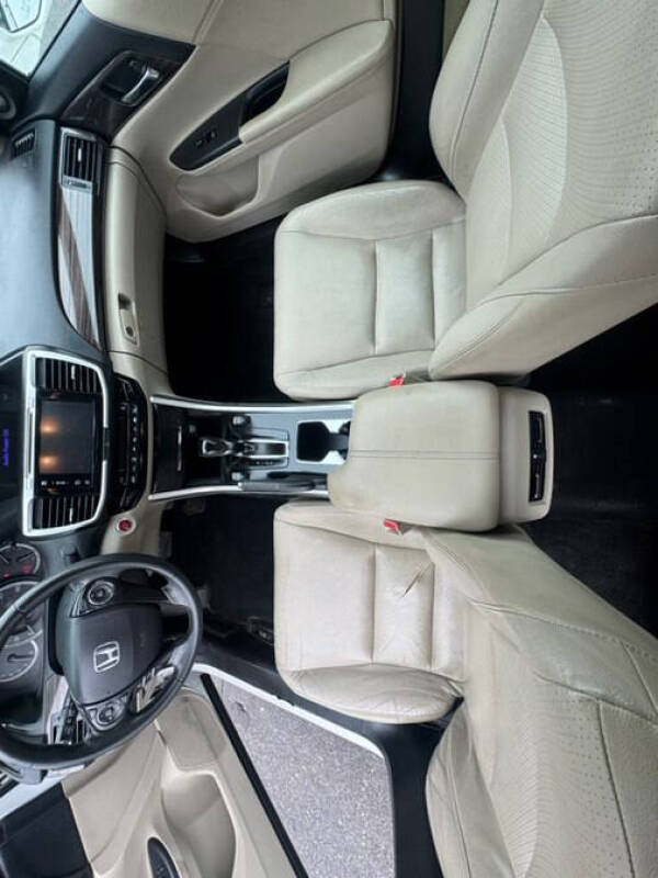 2017 Honda Accord EX-L