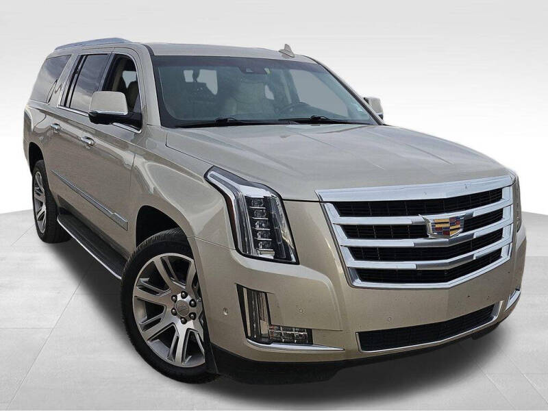 2017 Cadillac Escalade ESV Luxury